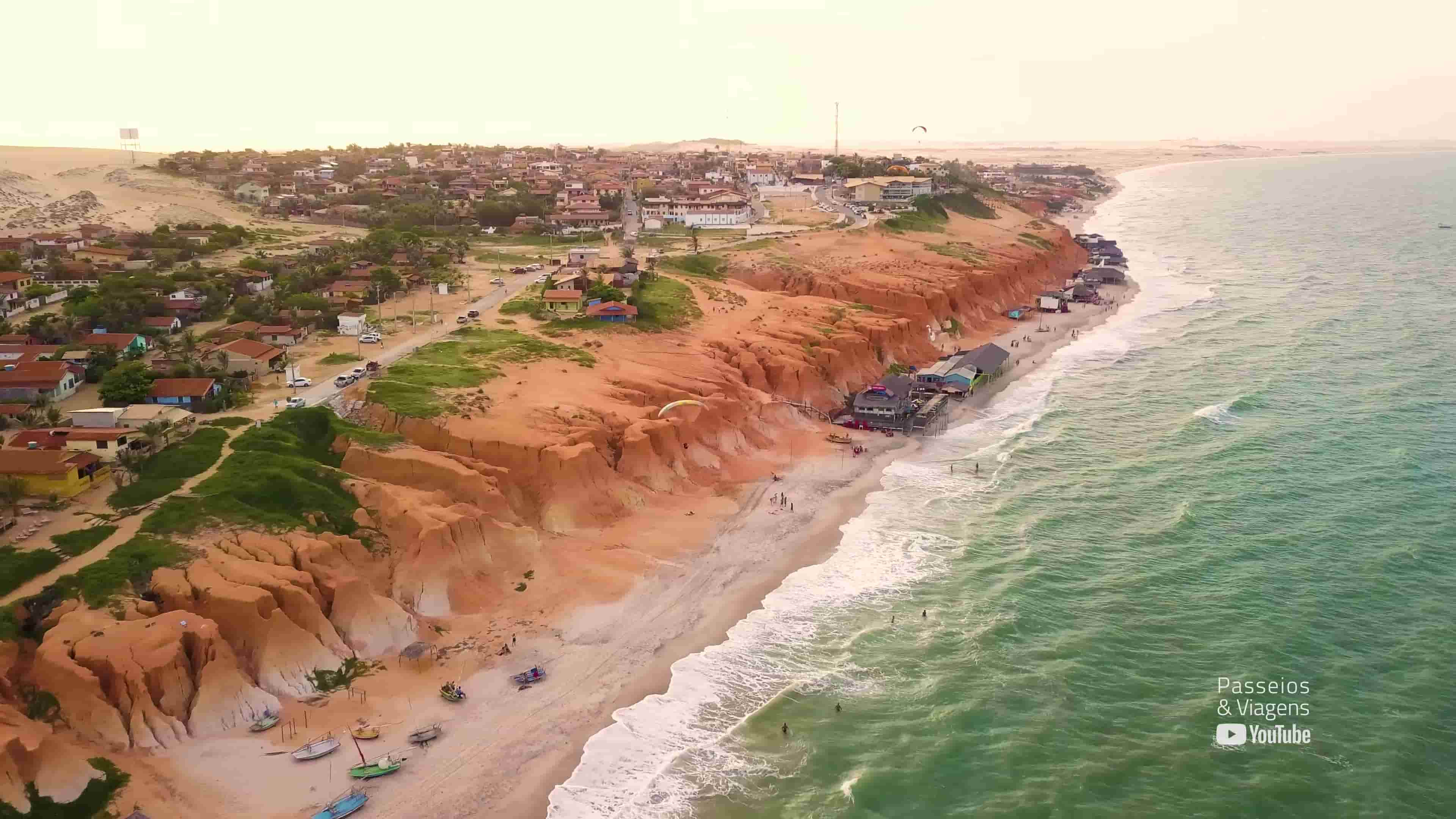 CANOA QUEBRADA